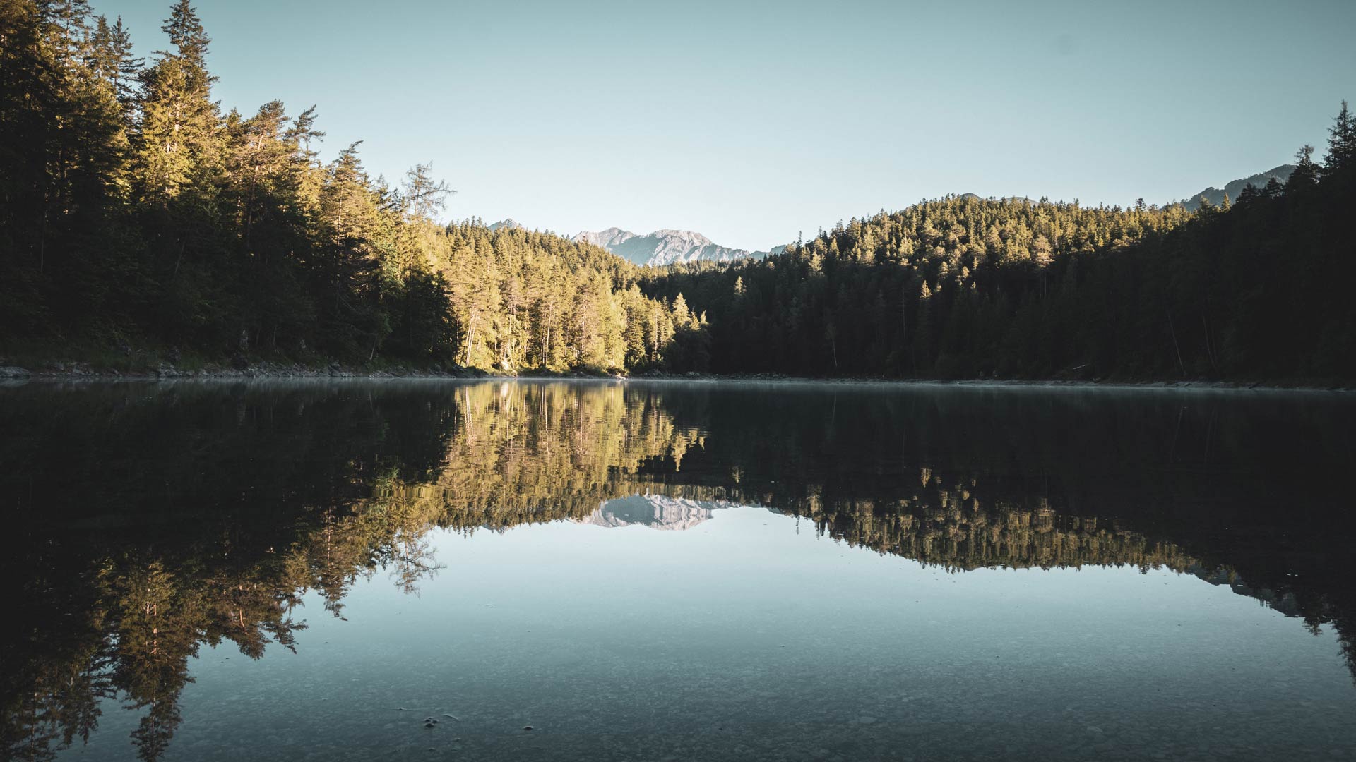 Garmish-joshua-kettle-unsplash Intersection-5